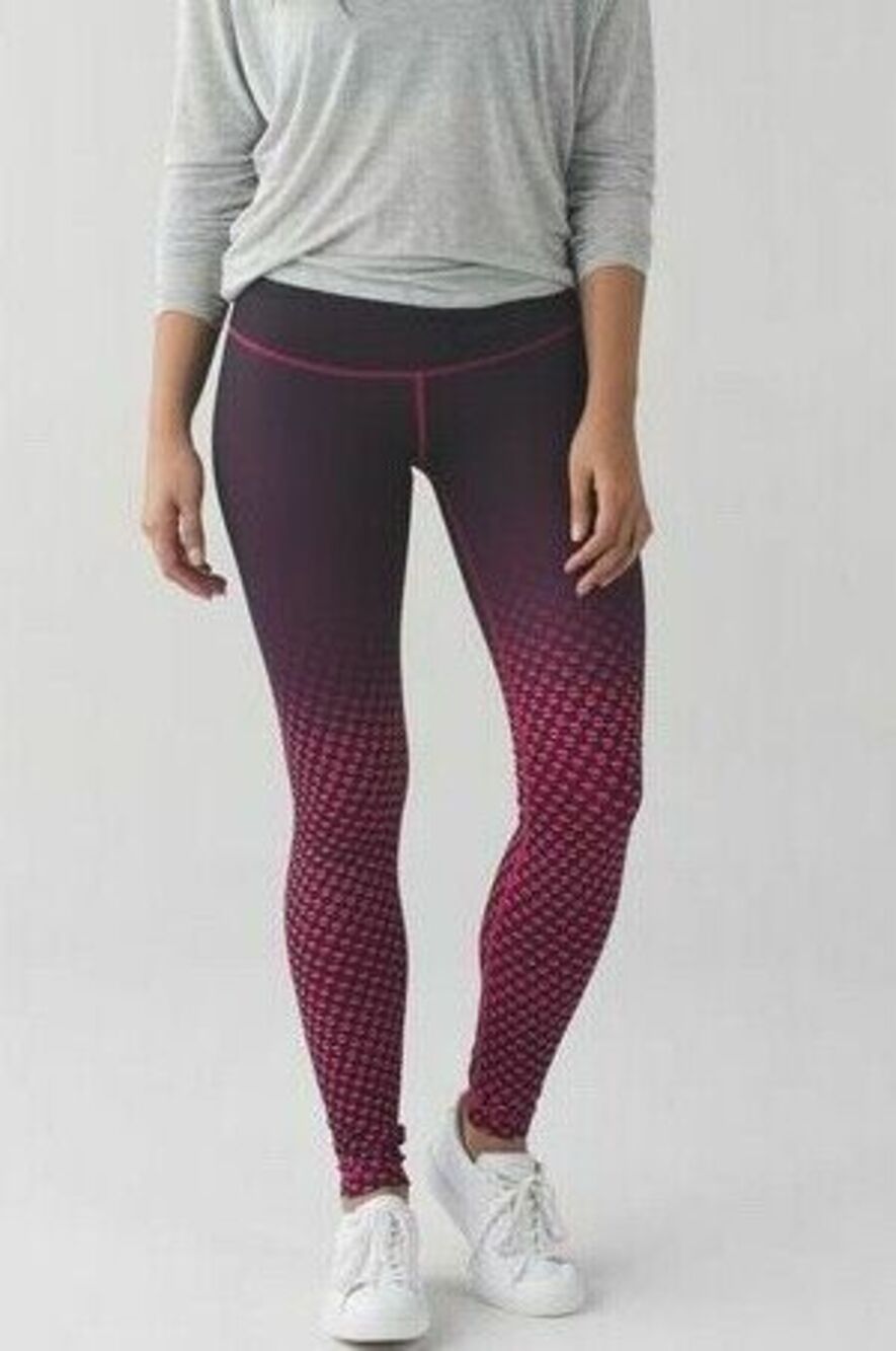 EUC LULULEMON Wunder Under Legging Pant Berry Rumble Pink Dot Size 8